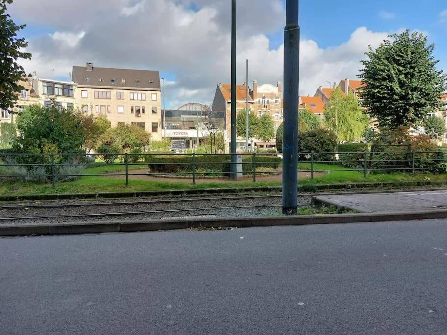 Family Friendly 1 Bed Appartment Brussels Luaran gambar